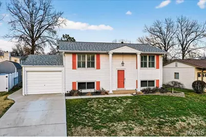 1881 San Pedro Lane, Fenton, MO 63026 - Photo 2