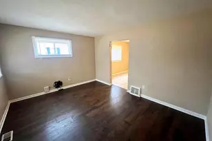 104 Barto Dr, Hazelwood, MO 63135 - Photo 4