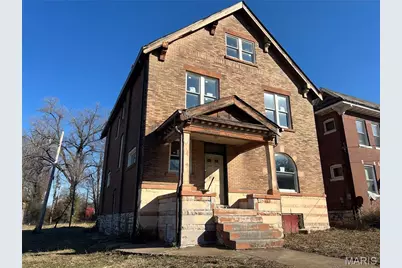 6027 Etzel Avenue, Saint Louis, MO 63112 - Photo 1