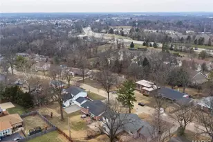 326 Renaldo Dr, Chesterfield, MO 63017 - Photo 30