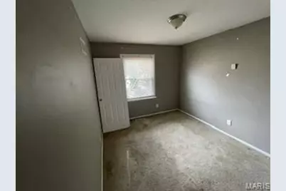 1208 Bellabrook Drive, Saint Louis, MO 63137 - Photo 8