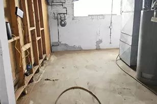 6219 Julian Ave, Wellston, MO 63133 - Photo 14