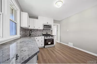 10019 Saint Martha Lane, Saint Ann, MO 63074 - Photo 20