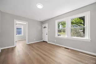 10019 St Martha Ln, Saint Ann, MO 63074 - Photo 6