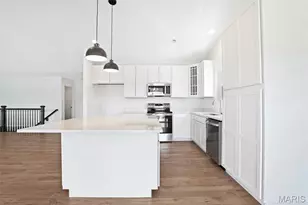 549 Evening Primrose Dr, Wentzville, MO 63385 - Photo 6