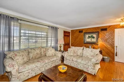 2948 Erb Road, Saint Louis, MO 63129 - Photo 6