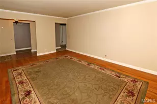 2870 Sussex Dr, Florissant, MO 63033 - Photo 4