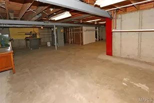 2870 Sussex Dr, Florissant, MO 63033 - Photo 18