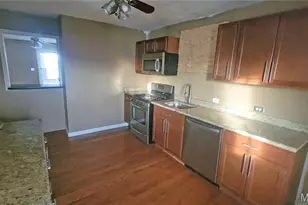 156 W Holden Ave, Saint Louis, MO 63125 - Photo 10