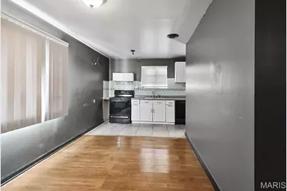 6900 Woodrow Avenue, Velda Village Hills, MO 63121 - Photo 8