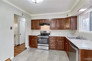 2440 Chaucer Ave, Saint Louis, MO 63114 - Photo 10