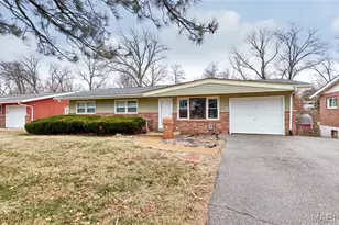 2440 Chaucer Ave, Saint Louis, MO 63114 - Photo 2