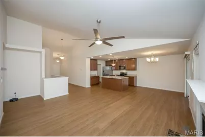 114 San Marino Parkway Parkway, Fenton, MO 63026 - Photo 6