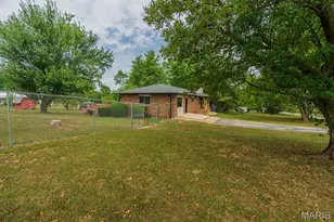 19511 Elder Rd, Lebanon, MO 65536 - Photo 8