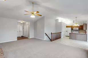 1312 Washingtons Crossing Dr, O'Fallon, MO 63366 - Photo 12