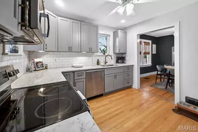 9292 Fayette Avenue, Saint Louis, MO 63123 - Photo 24