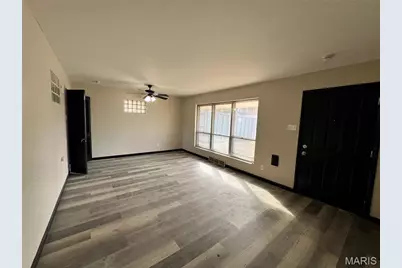 5150 Wallingford Drive, Saint Louis, MO 63121 - Photo 6