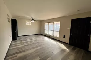 5150 Wallingford Dr, Saint Louis, MO 63121 - Photo 6