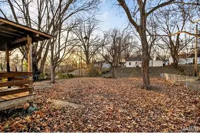 1865 Clover Lane, Florissant, MO 63031 - Photo 32