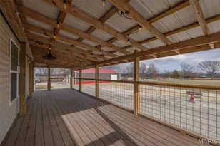 110 Schupmann Dr, Troy, MO 63379 - Photo 6