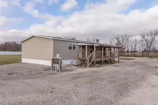 110 Schupmann Dr, Troy, MO 63379 - Photo 40