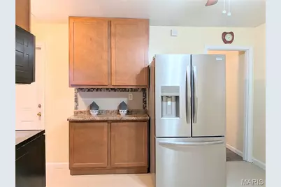 7801 Ellington Drive, Saint Louis, MO 63121 - Photo 12