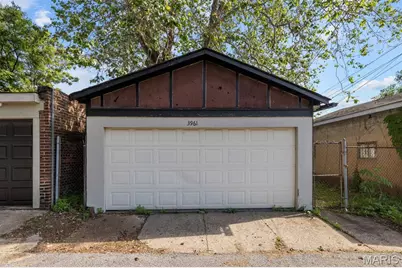 3961 Shaw Boulevard, Saint Louis, MO 63110 - Photo 20