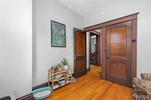 3961 Shaw Blvd, Saint Louis, MO 63110 - Photo 8