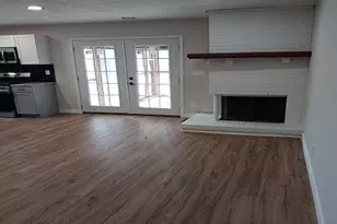 6742 Foxbend Ct, Florissant, MO 63033 - Photo 6