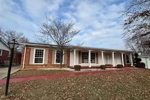 3835 Greengrass Dr, Florissant, MO 63033 - Photo 2