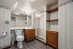 840 Angleterre Dr, Creve Coeur, MO 63141 - Photo 46