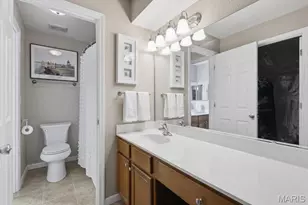 1939 Hunting Lake Ct, Kirkwood, MO 63122 - Photo 22