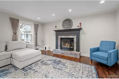 37 Ravens Pointe, Lake Saint Louis, MO 63367 - Photo 10