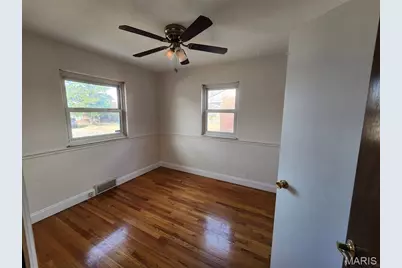 9204 Kit Drive, Affton, MO 63123 - Photo 12
