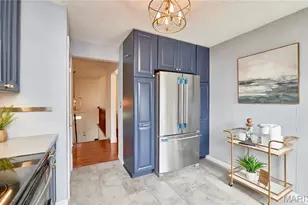 11900 Grant Pl, Des Peres, MO 63131 - Photo 20