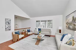 11900 Grant Pl, Des Peres, MO 63131 - Photo 6