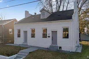 625 Adams St, Saint Charles, MO 63301 - Photo 2