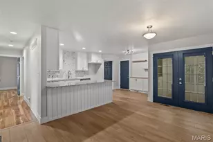 2668 Midland Ridge Dr, Saint Louis, MO 63114 - Photo 36