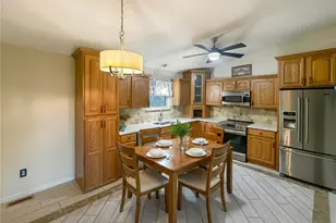 7412 Oakwood S Dr, Cedar Hill, MO 63016 - Photo 6