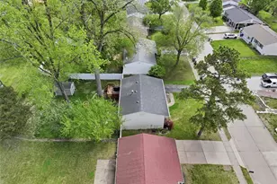 11959 Brookmont Dr, Maryland Heights, MO 63043 - Photo 40