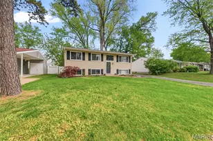 11959 Brookmont Dr, Maryland Heights, MO 63043 - Photo 46
