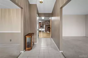 502 Richley Dr, Chesterfield, MO 63017 - Photo 6