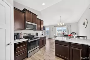 15 Hollow Tree Ct, Winfield, MO 63389 - Photo 4