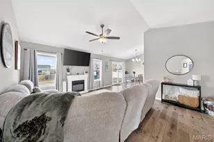 15 Hollow Tree Ct, Winfield, MO 63389 - Photo 10