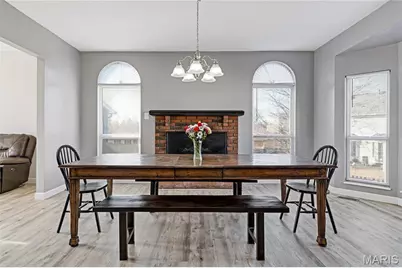 30 Walnut Knoll Court, Saint Charles, MO 63304 - Photo 2