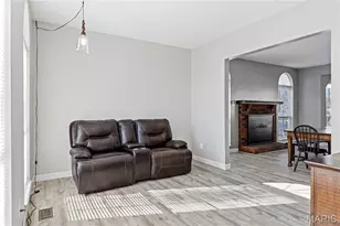 30 Walnut Knoll Ct, Saint Charles, MO 63304 - Photo 16