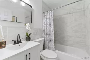 1865 Curtis Ct, Florissant, MO 63031 - Photo 12