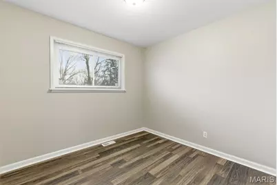 1865 Curtis Court, Florissant, MO 63031 - Photo 16