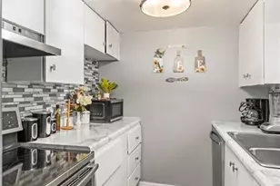 335 N Boyle Ave, Saint Louis, MO 63108 - Photo 14
