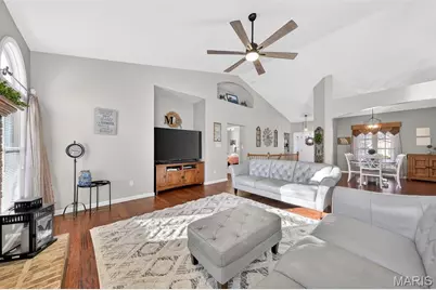 82 Boschert Creek Drive, Saint Peters, MO 63376 - Photo 8